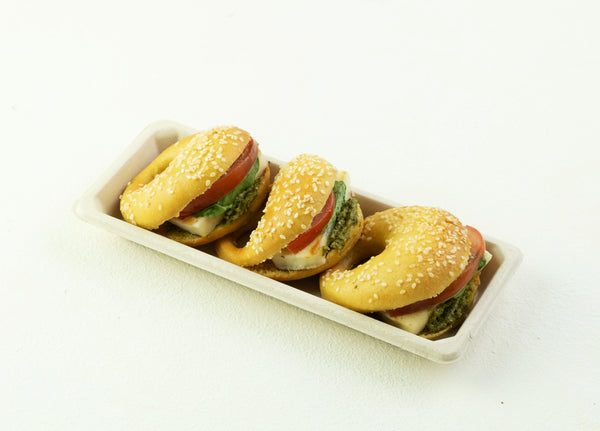 Keto Ka'akman (3) - Halloumi Cheese & Pesto - كعك كيتو جبنة حلوم - Mom it KeTo Go By Safa’