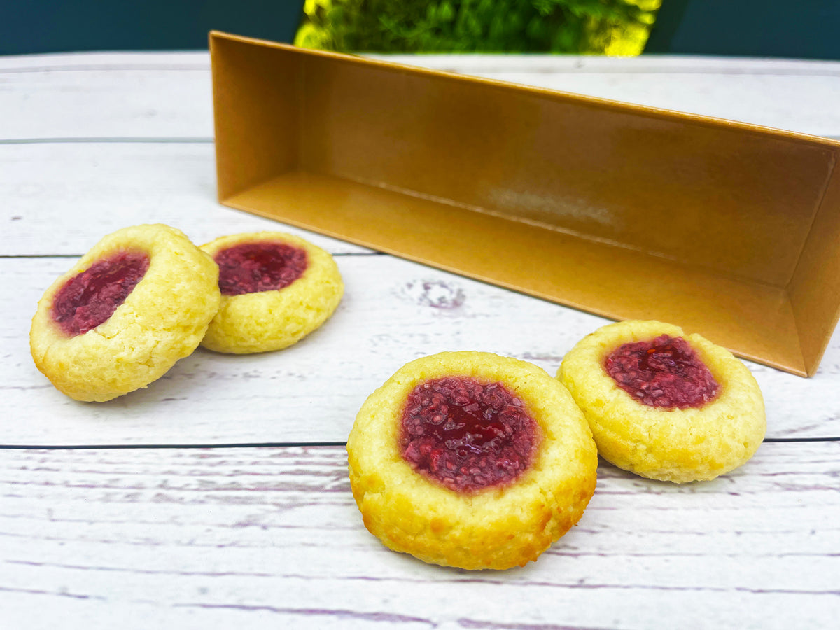 Strawberry Thumbprint Keto Cookies (4 pieces) Mom it KeTo Go