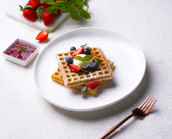 Keto Protein Vanilla Waffles w/Cream Cheese Frosting & Strawberry Spread - Mom it KeTo Go By Safa’