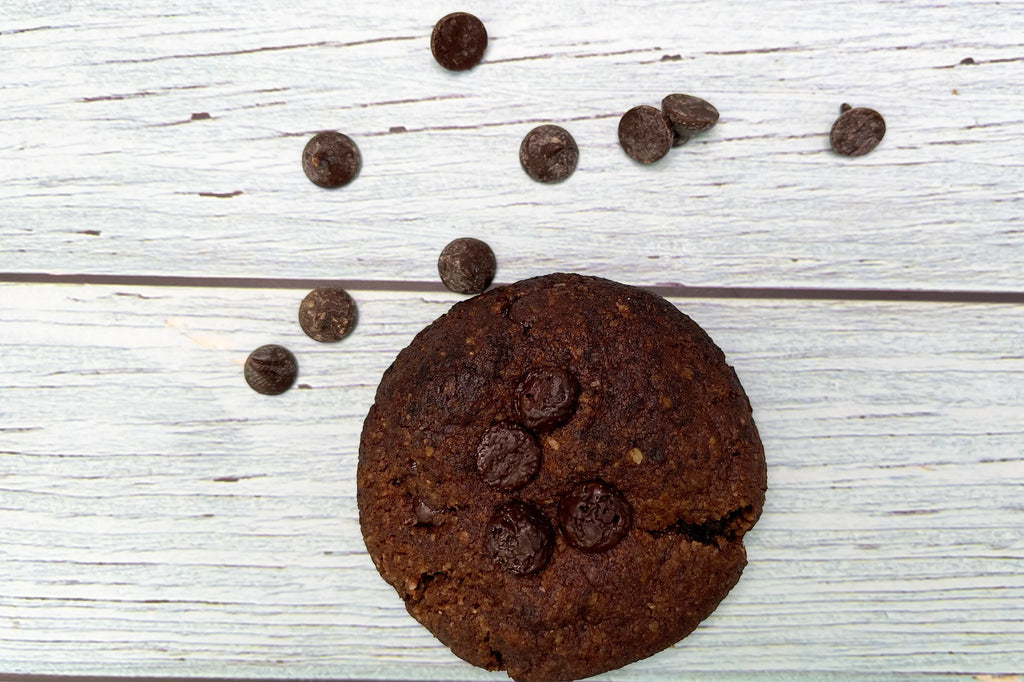 Chocolate Chip KETO Cookie (1 Cookie) - كوكيز كيتو بالشوكولاتة - Mom it KeTo Go