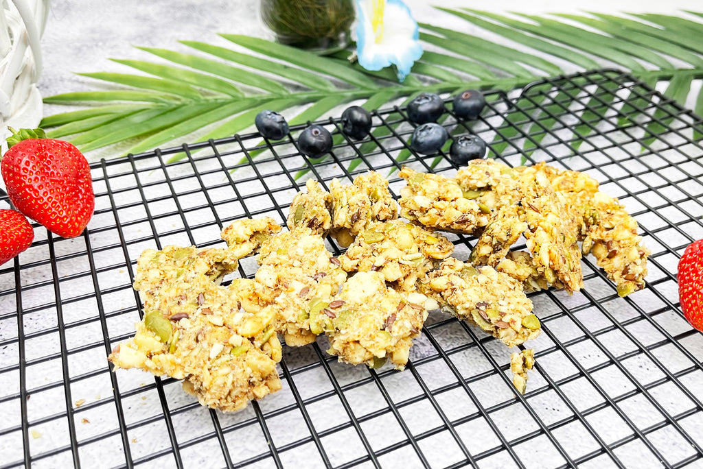 Keto Granola Chunks 1 Bag (90g) - Mom it KeTo Go