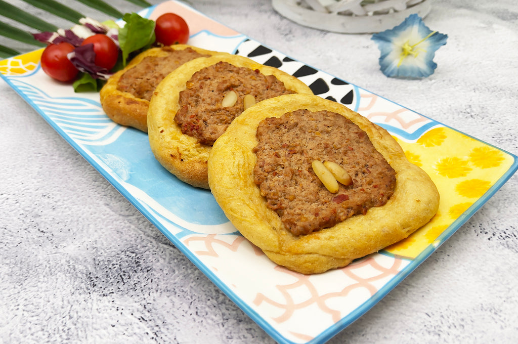 Flavored Minced Meat Keto Pastry (3 pieces)- صفيحة الكيتو باللحمة - Mom it KeTo Go
