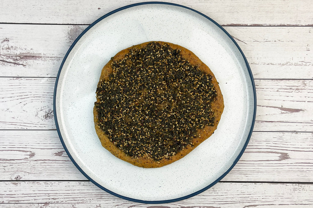 Manakeesh KETO Medium Zaatar with Gluten - مناقيش كيتو حجم وسط بالزعتر مع جلوتين - Mom it KeTo Go