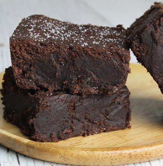 Keto and Co, Keto Fudge Brownie Mix, 290 g - Mom it KeTo Go